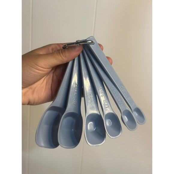 VTG Nesting Measuring Spoons Set of 6 with Ring – Robin Egg Blue Plastic #2236-2 - Picture 1 of 5